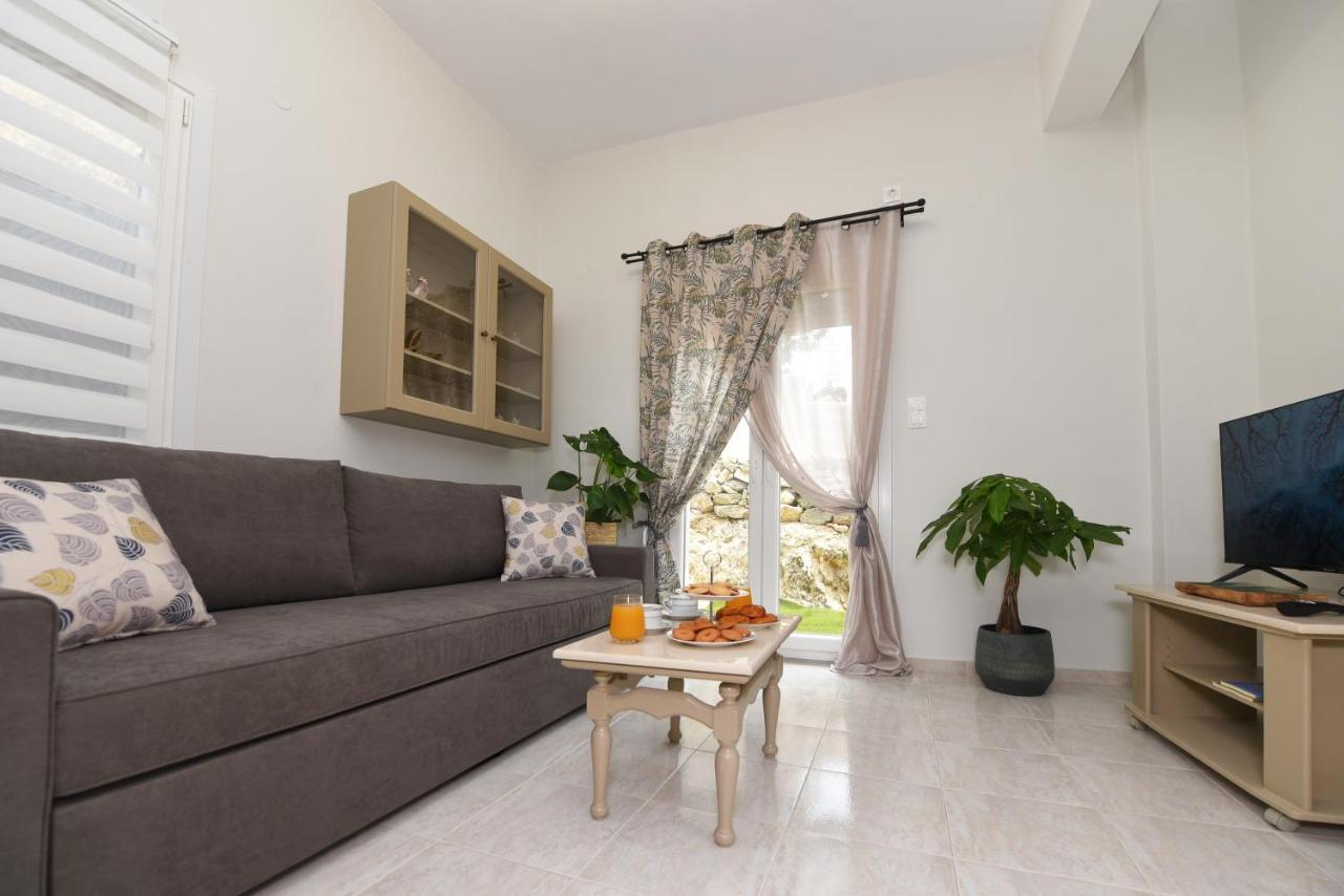 Villa Val-Gio Ermoupoli Esterno foto